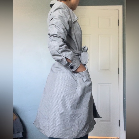 SOLD Jacob trench coat black and white checker xs - Picture 4 of 8